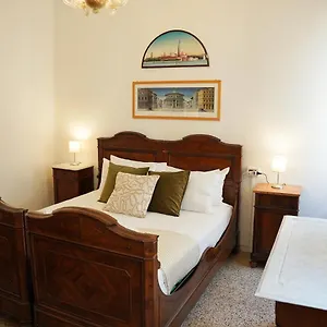 Ca' Alle Gondolette Appartement Venetië